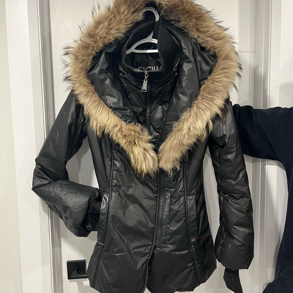 Sicily (Mackage Style) Real Fur Trimmed Jacket